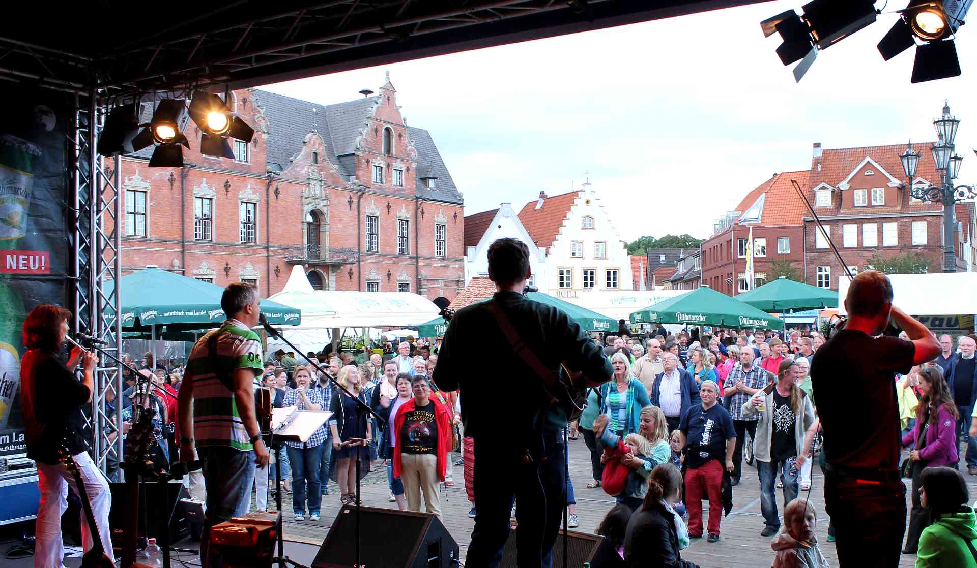 Stew 'n' Haggis Live